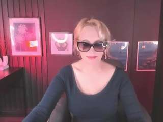 annaqueenmuse