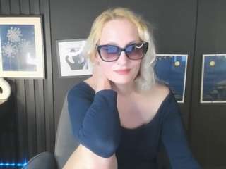 annaqueenmuse
