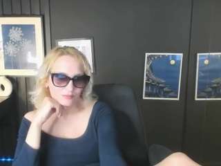 annaqueenmuse