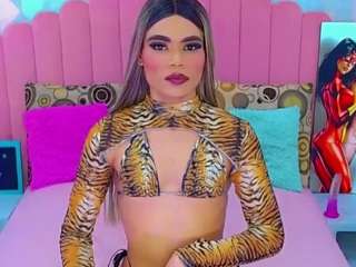 ariadnna-princes... Live Webcam on CamSoda