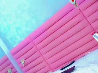 ariadnna-princess from CamSoda is Freechat