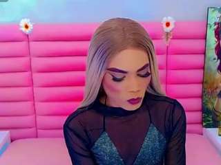 ariadnna-princes... Live Webcam on CamSoda
