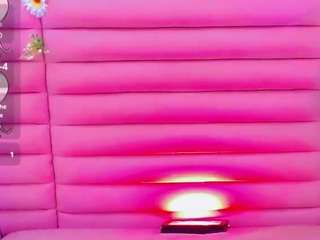 Sexy Ariadnna-princess will vitalize your dreams in a sexy live performance ariadnna-princess from CamSoda