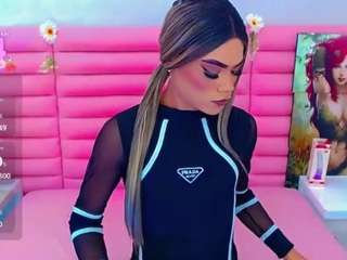 ariadnna-princes... Live Webcam on CamSoda