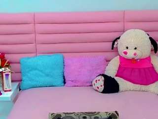 Questo modello è in diretta ora. ariadnna-princess