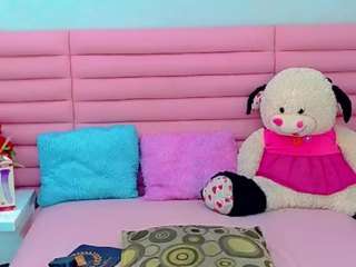 Dieses Model ist jetzt live. ariadnna-princess