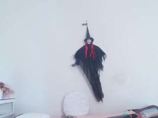 Charlotte-curvy live cam preview