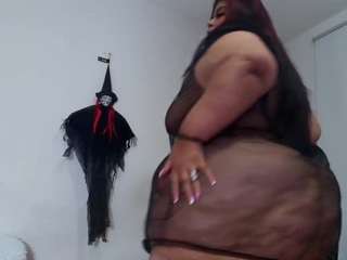 Charlotte-curvy live cam preview