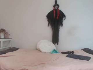 Charlotte-curvy live cam preview