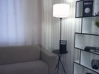 FeliceBellas's Live Sex Cam Show