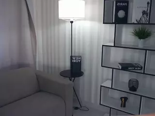 FeliceBellas's Live Sex Cam Show
