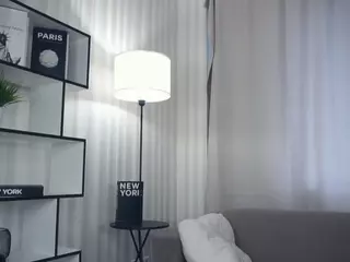 FeliceBellas's Live Sex Cam Show