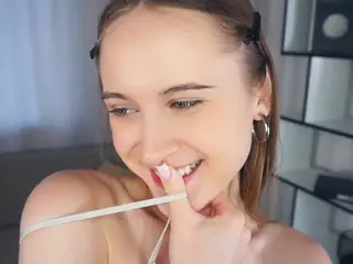 FeliceBellas's Live Sex Cam Show