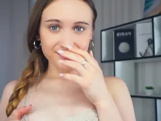 FeliceBellas's Live Sex Cam Show