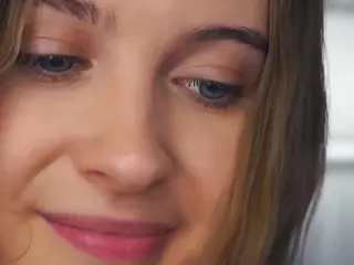 FeliceBellas's Live Sex Cam Show