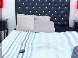lu-hamilton Live Webcam on CamSoda