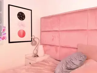 Marianna Ray's Live Sex Cam Show