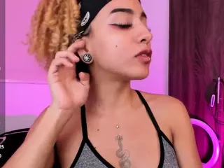 MaryJaneLovers's Live Sex Cam Show
