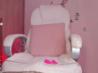 blonde-yen live cam preview