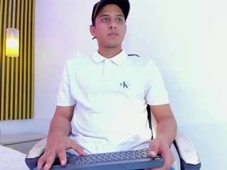  naturo-sex chat room