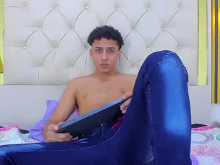 NATURO-SEX's Live Sex Cam Show