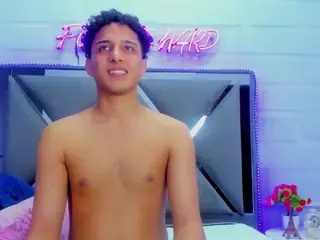 NATURO-SEX's Live Sex Cam Show