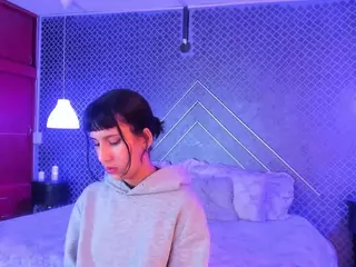 Nikii's Live Sex Cam Show
