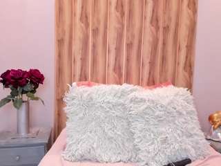  tiffany-jhas chat room