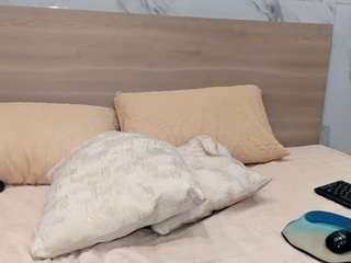 tiffany-jhas live webcam show