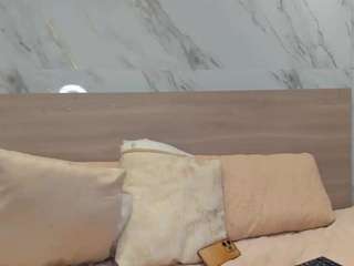 Tiffany-Jhas live webcam show