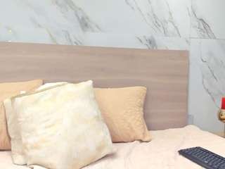 Tiffany-Jhas live cam preview