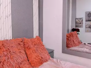 Tiffany-Jhas's Live Sex Cam Show