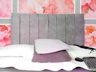 valery-trans live webcam show