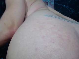 Camiosx's cam show statistics and live stream