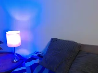 Caro-beach-DH's Live Sex Cam Show