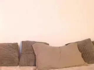 Caro-beach-DH's Live Sex Cam Show