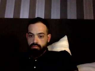gucciyoshy Live Webcam on CamSoda