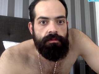 gucciyoshy Live Webcam on CamSoda