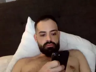 gucciyoshy's Live Sex Cam Show