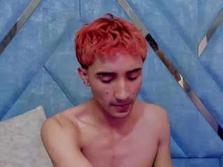 laurynandnarem webcam model