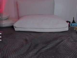 sasha-rivers webcam model