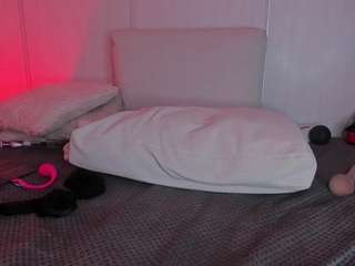 Sasha-Rivers live webcam on Soda Cams