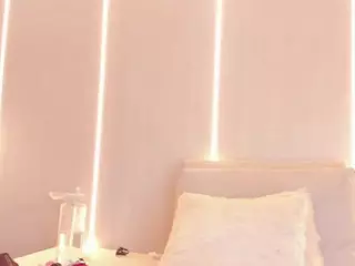 Sasha-Rivers's Live Sex Cam Show