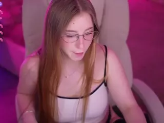 SilverrMoon's Live Sex Cam Show