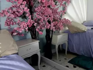 Alina-Chapman's Live Sex Cam Show