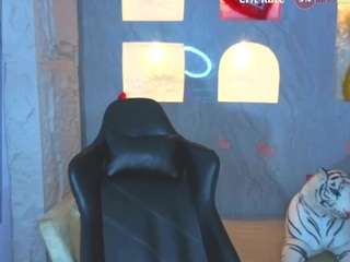 AMBARSEXYTITS