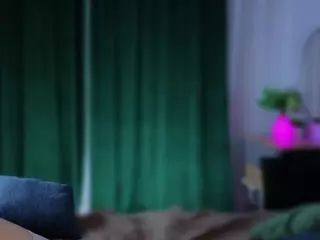 ArletteBoggess's Live Sex Cam Show