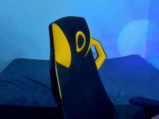 barbie05's CamSoda show and profile