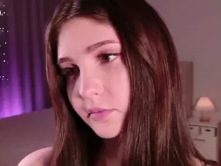 EvaBunnyrot's Live Sex Cam Show