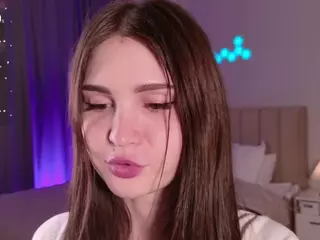 EvaBunnyrot's Live Sex Cam Show